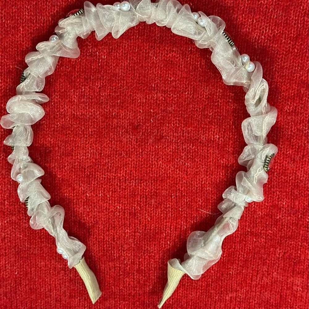 Elegant Cream Ruffled Headband